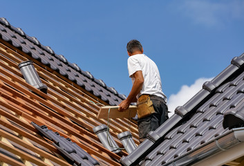 What are Roofing Repairs